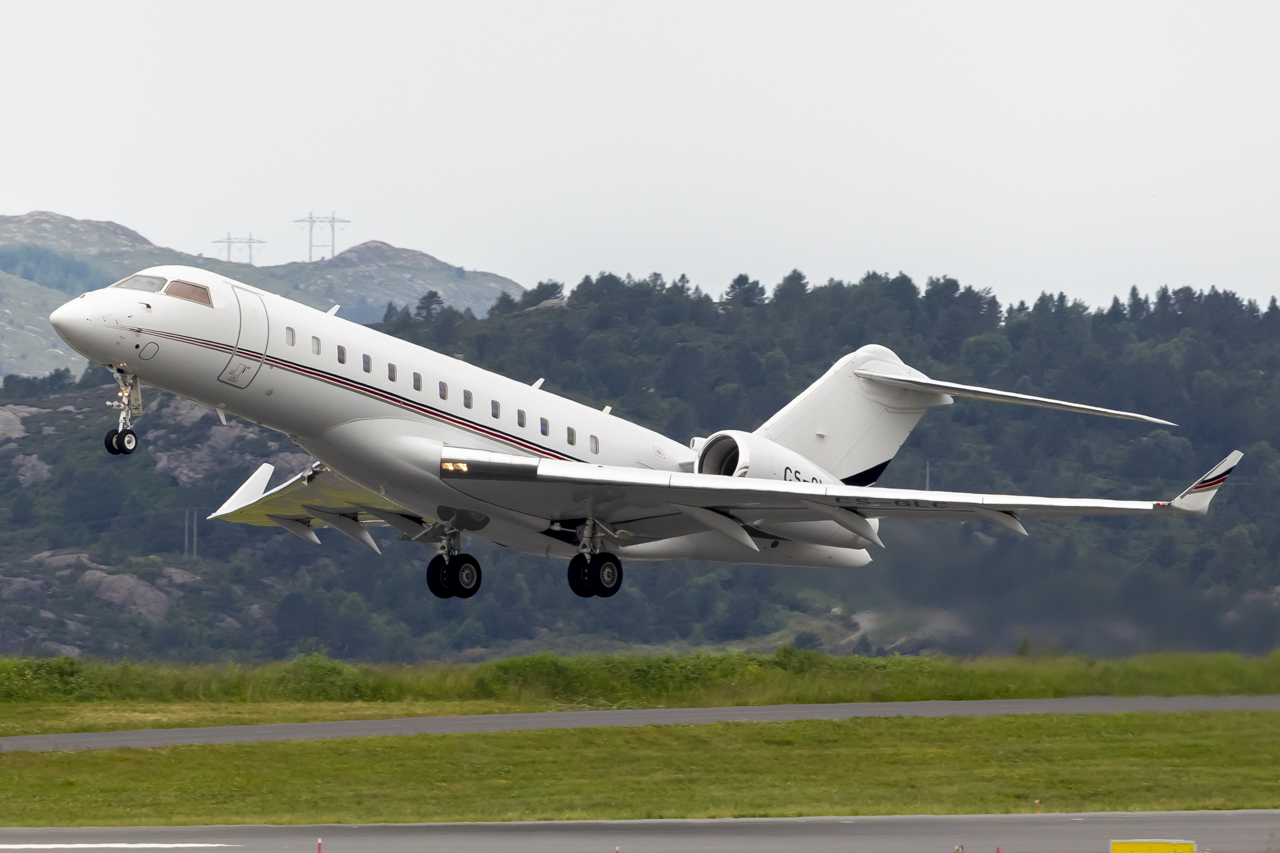 CB1A7635