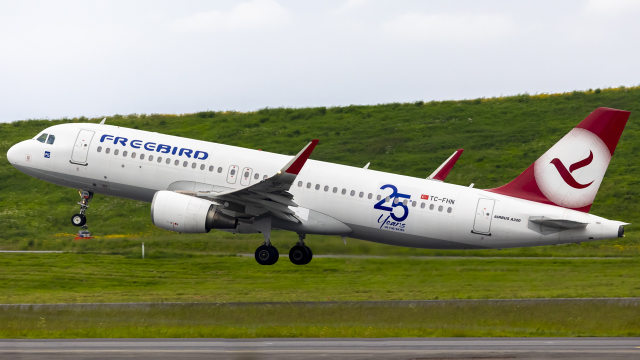 CB1A7898